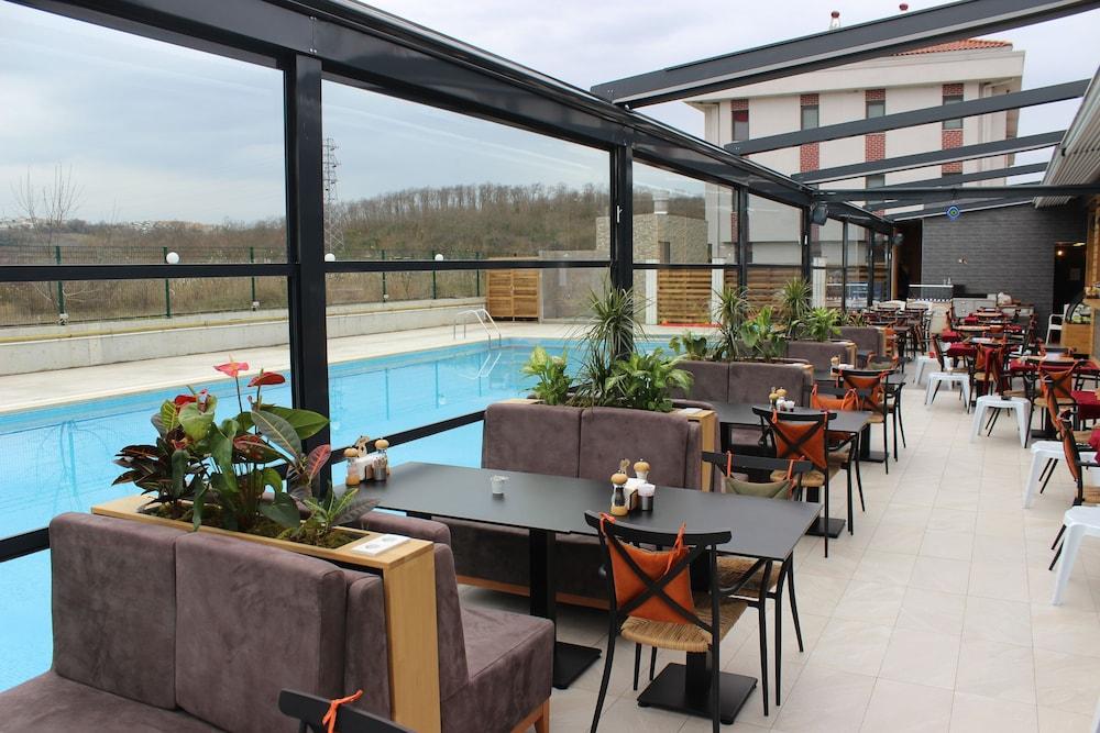 Ucar Royal Hotel Ve Konferans Salonu Ağva Exteriér fotografie